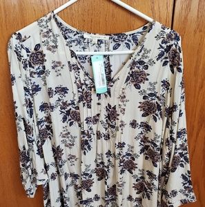 Plus size blouse